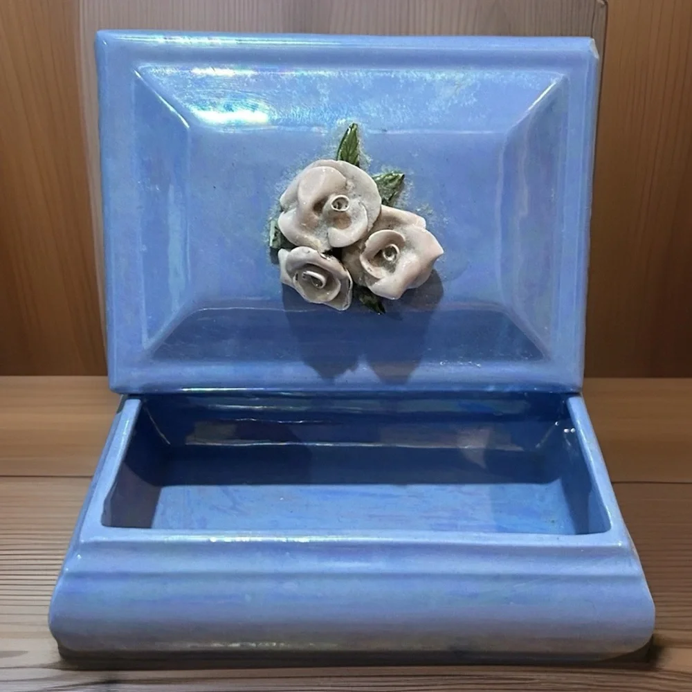 Vtg COVERED BOX Blue Sculpted Roses Flowers China Trinket Jewelry 5.5x4.25x2”